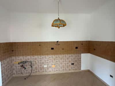 ZYRE ME QERA 100M2 KOMUNA E PARISIT 55.000 LEKE FH-91959