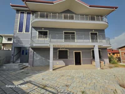 Vilë 3-katëshe me pamje deti në Shkallnur – 400 m² truall