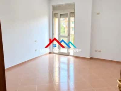 Golem, shitet apartament 2+1+Ballkon Kati 1, 85 m² 87.000 € (GOLEM,RRUGA E GJUZEVE)