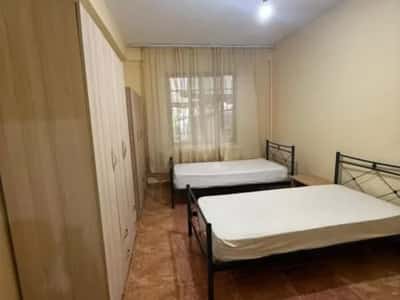 Tirane, jepet me qera apartament 2+1 Kati 1, 80 m² 500 € (Spitali Amerikan 2)