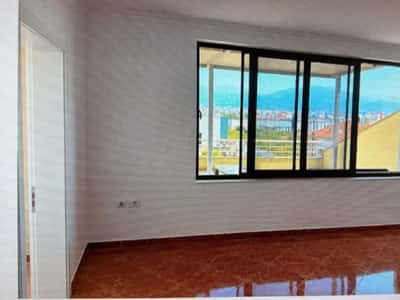 Tirane, jepet me qera apartament 1+1 Kati 3, 60 m² 300 € (Kashar te Top Channel)
