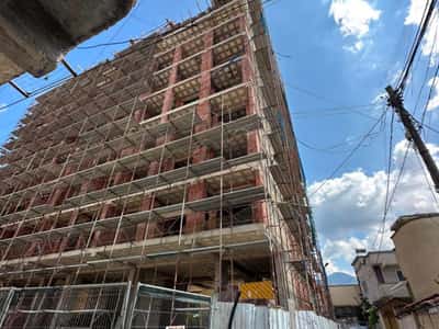 Apartament ne shitje 2+1+2 ne Xhamllik