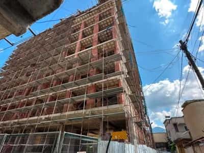 Tirane, shitet apartament 2+1+Ballkon Kati 5, 108 m² 155.000 € (Xhamlliku)