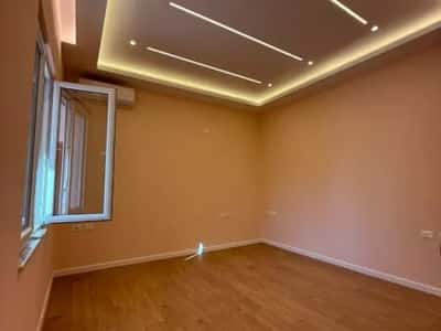 Tirane, jepet me qera Vile Vile 2 Katshe , 335 m² 2.000 € (Rruga Kavajes)