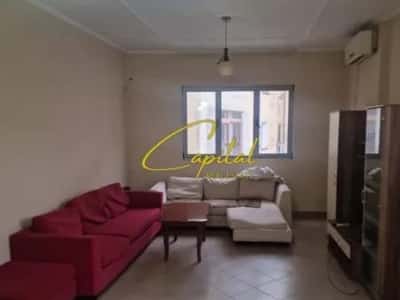 Tirane, jepet me qera apartament 3+1 Kati 3, 147 m² 500 € (BRRYLI)