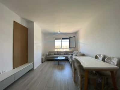Tirane, jepet me qera apartament 2+1 Kati 5, 99 m² 424 € Paskuqan