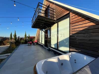 VILE ALPINE DRURI ME JACUZZI PER QERA NE SHKALLNUR DURRES !