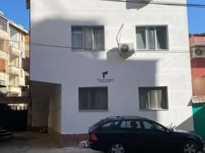 Tirane, shitet Vile 4 Katshe , 550 m² 1.000.000 €
