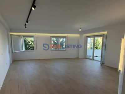 Tirane, shitet apartament 2+1+Aneks+Ballkon Kati 1, 100 m² 155.000 € (kinostudio , porcelan)