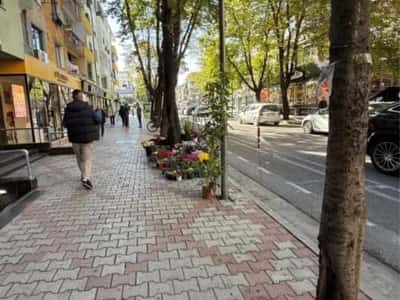 Tirane, shitet dyqan Kati 0, 85 m² 850.000 € (SHESHI WILLSON)