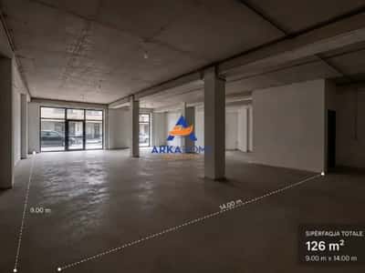 Tirane, jepet me qera magazine Kati 0, 126 m² 540 €