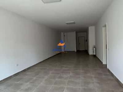 Tirane, jepet me qera ambjent biznesi Kati 1, 168 m² 1.600 € (Liqeni thate)