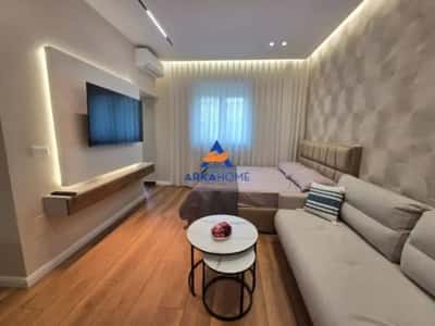 Tirane, shitet garsonier 1+1 Kati 4, 40 m² 120.000 € (PAZARI I RI)