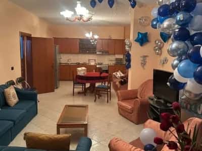 Tirane, shitet apartament 2+1 Kati 5, 136 m² 198.000 € (XHAMLLIKU)