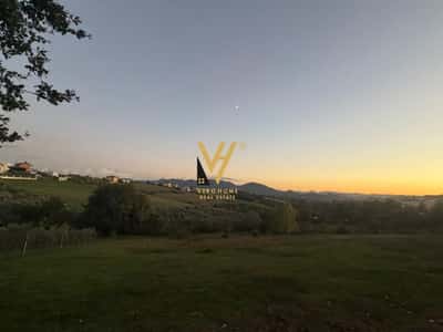 SHITE TOKE ARE 11.500 M2 TE RR.DAXHIT, FARKE 1.730.000 EURO