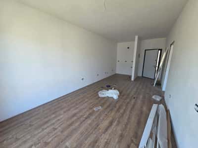 Porcelan Rezidenca Splendor Shitet Apartament 1+1
