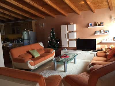 SHITET VILE 400 M2 VLORE 220.000 EURO