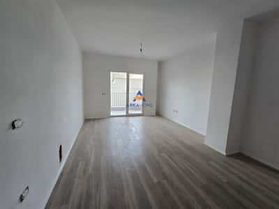 SHITET APARTAMENT 1+1+BALLKON "RRUGA DRITAN HOXHA,KOMPLEKSI AURA" 130.000 EURO.