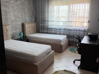 Jepet Penthouse 3+1+2+Verande+Post Parkimi me qira ne Astir, prane Bar Return , Unaza e Re , Yzberisht , Kashar .