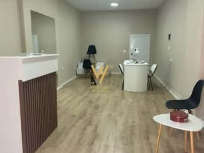 Tirane, shitet dyqan Kati 0, 41 m² 110.000 € (KOMUNA E PARISIT)