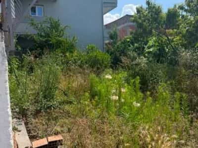 Tirane, shitet truall , 500 m² 300.000 € (farke , liqeni i farkes)