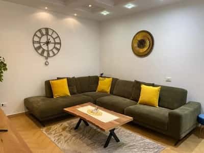 Tirane, jepet me qera apartament 2+1 Kati 8, 70 m² 800 € (SHESHI SKENDERBEJ)