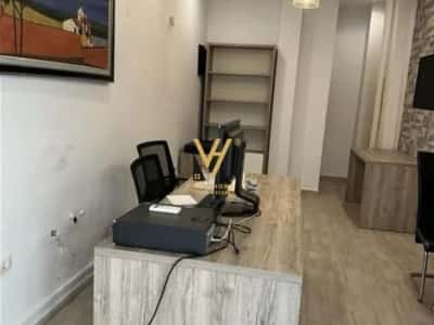Tirane, shitet zyre Kati 0, 23 m² 60.000 € (KOMUNA E PARISIT)