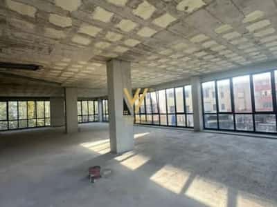 Tirane, shitet ambjent biznesi Kati 0, 500 m² 850.000 € (KAMEZ)