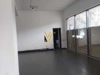 Tirane, shitet dyqan Kati 0, 82 m² 260.000 € (RRUGA E DIBRES)