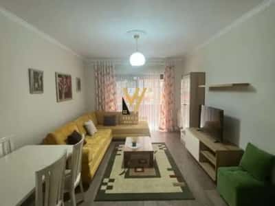 Tirane, shitet apartament 2+1+Ballkon Kati 1, 117 m² 156.000 € (YZBERISHT)