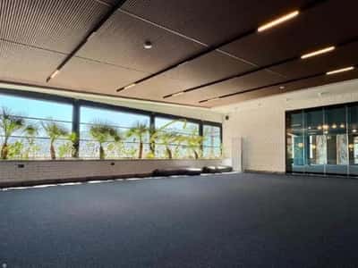 Tirane, jepet me qera ambjent biznesi Kati 7, 1.000 m² 10.000 € (KOMPLEKSI GOLDEN PARK 3)