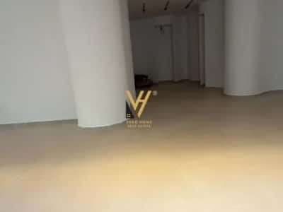 Tirane, jepet me qera ambjent biznesi Kati 0, 124 m² 2.500 € (ISH EKSPOZITA)
