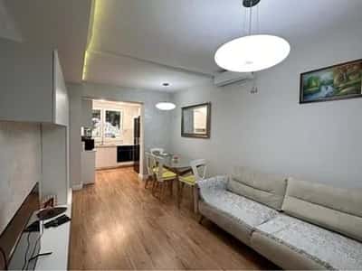 Kinostudio, shitet Vile , 160 m² 220.000 € ID: 530291010-621