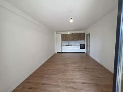 Jepet me qera apartament 2+1 ne Paskuqan