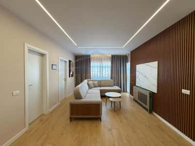 Shitet, Apartament 2+1, Misto Mame UNA73879