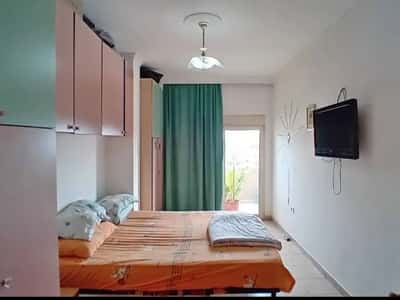 Jepet me qera apartament 2+1 ne Kinostudio