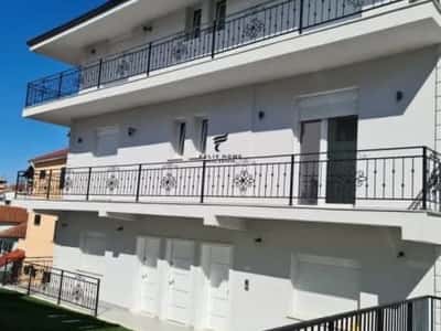Tirane, shitet Vile 3 Katshe Kati 3, 463 m² 730.000 € (SHKOZE)