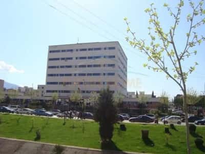 Tirane, shitet ambjent biznesi Kati 0, 359 m² 1.435.000 € (Materniteti i Ri)