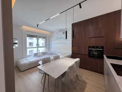 Tirane, jepet me qera apartament duplex 1+1 Kati 6, 62 m² 500 € (Rezidenca Kadiu)