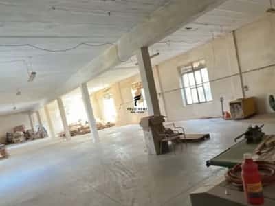 Tirane, jepet me qera magazine Kati 1, 540 m² 2.300 € (YZBERISHT)