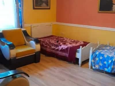 Tirane, jepet me qera apartament 2+1 Kati 1, 130 m² 650 € (KODRA E DIELLIT)