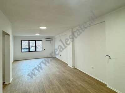 Office for rent near Pazari i Ri in Tirana, Albania