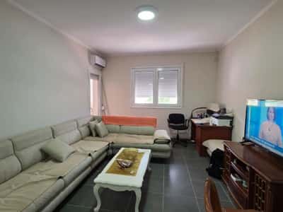 Apartament 2+1 me qera ,prane Bolv Oil,rruga Pelivan Leskaj,Vlore