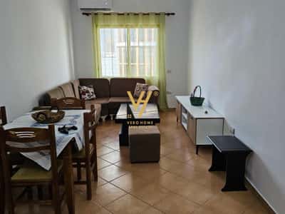 JEPET HYRJE VILE 3+1+3BLK ME QERA NE SELITE 580 EURO