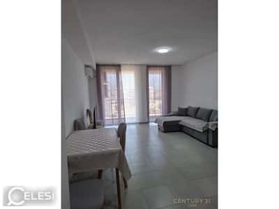 Qira, Apartament 2+1 në Rrugen 5 Maj
