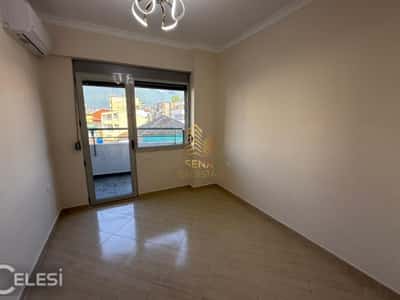 Qira, Ambient biznesi 3+1+2+2blk, Selvia, 1000 Euro/muaj