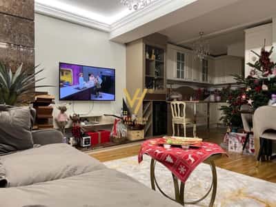 SHITET VILE DY KATESHE TE KODRA E DIELLIT 2 ,400.000 EURO