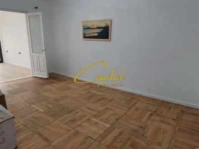 Tirane, jepet me qera zyre Kati 3, 120 m² 1.000 € (MYSLYM SHYRI)
