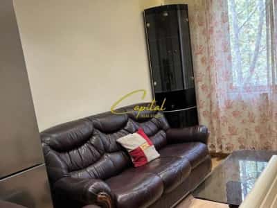 Tirane, jepet me qera apartament 2+1 Kati 4, 80 m² 550 € (VASIL SHANTO)