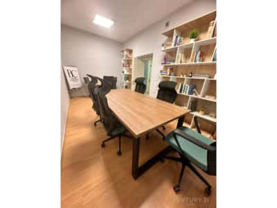 Tirane, jepet me qera ambjent biznesi Kati 1, 50 m² 500 €